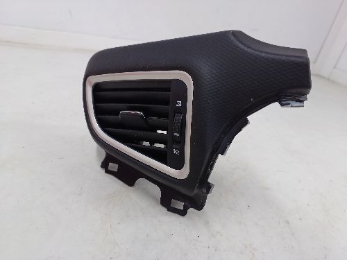 SUZUKI Sx4 S-cross 1.6 Petrol 2013-2016 Dash Vent Right Side Central