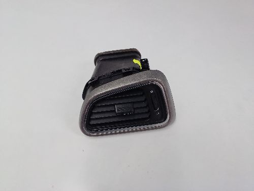 RENAULT Kadjar 1.6 Diesel 2015-2018 Dash Vent Left Side Outer