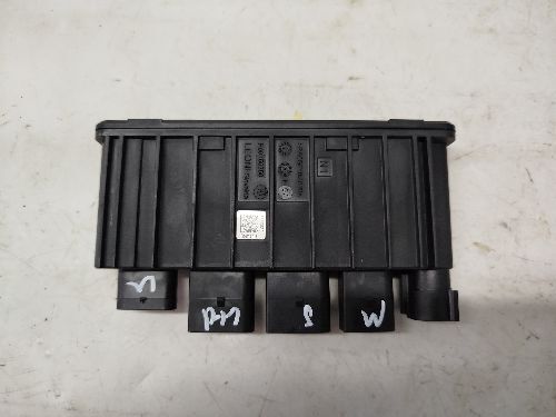 MINI COOPER ONE MK4 F55 2018-2024 Integrated Power Supply Module