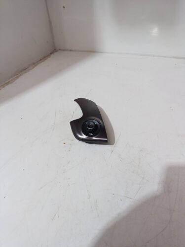 CITROEN DS5  HYBRID 4 S-A HATCHBACK 2013 ELECTRIC MIRROR SWITCH 96664315zd