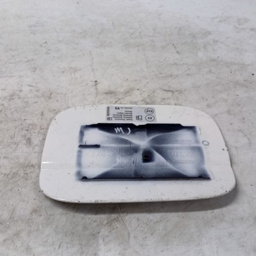 SKODA KAMIQ 1.0 TSI MK1 2024 Fuel Cap White