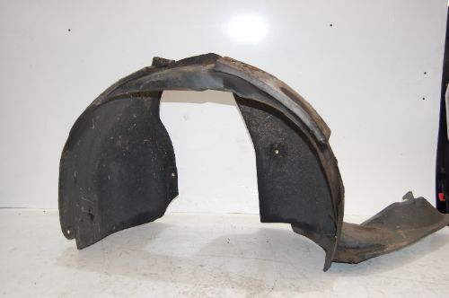 VOLKSWAGEN Tiguan 2.0 d 2011 Inner Wing Arch Liner Front Right Side
