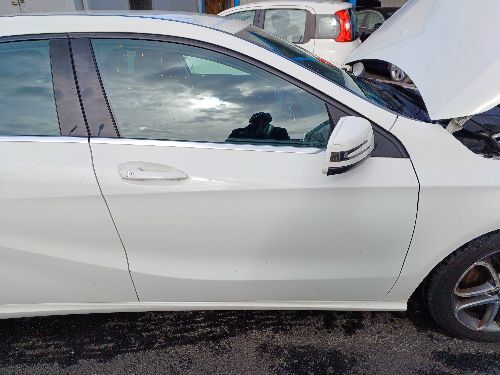 Mercedes A Class W176 1.82012-2018   Driver Side Front Door CALCITE WHITE 650