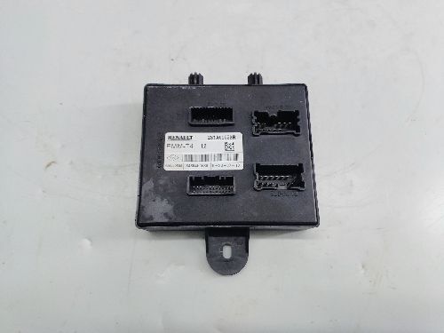 2013 RENAULT Clio 900cc Petrol Sat Nav Control Module ECU