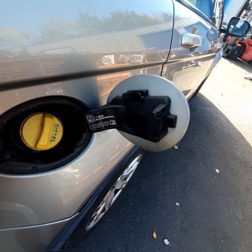 2011-2019 RANGE ROVER EVOQUE MK1 L538 Fuel Flap Filler Assembly