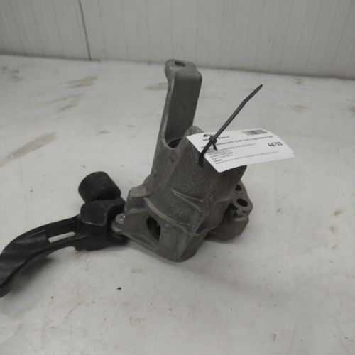 2017-2019 HONDA CIVIC 1.0 MK10 R513 Engine Mount Right Side