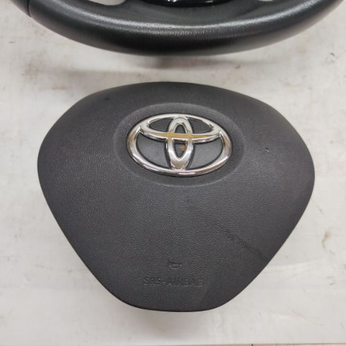 2014-2018 TOYOTA AYGO MK2 Steering Wheel With Multi Functions